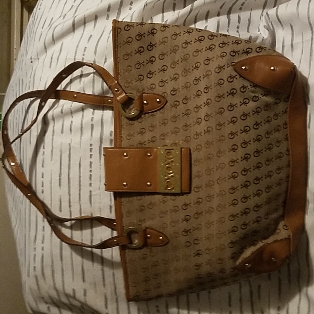 XOXO Brown & Tan w/ Gold Brand Logo Tote Purse